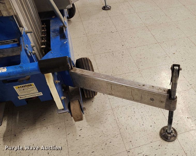 image for item DP4994 1997 Genie AWP-30S vertical lift