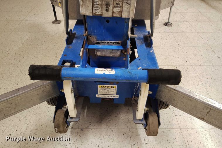 image for item DP4994 1997 Genie AWP-30S vertical lift