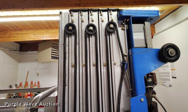 image for item DP4994 1997 Genie AWP-30S vertical lift