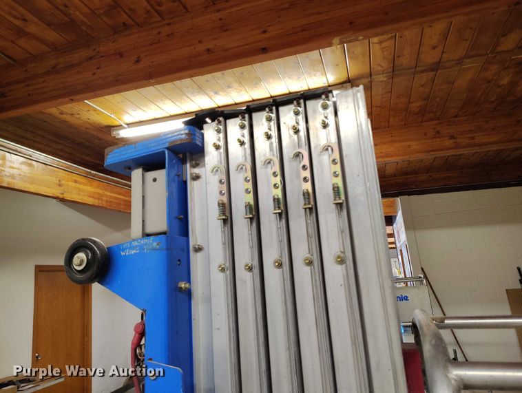 image for item DP4994 1997 Genie AWP-30S vertical lift