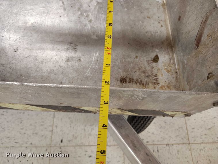 image for item DP4994 1997 Genie AWP-30S vertical lift