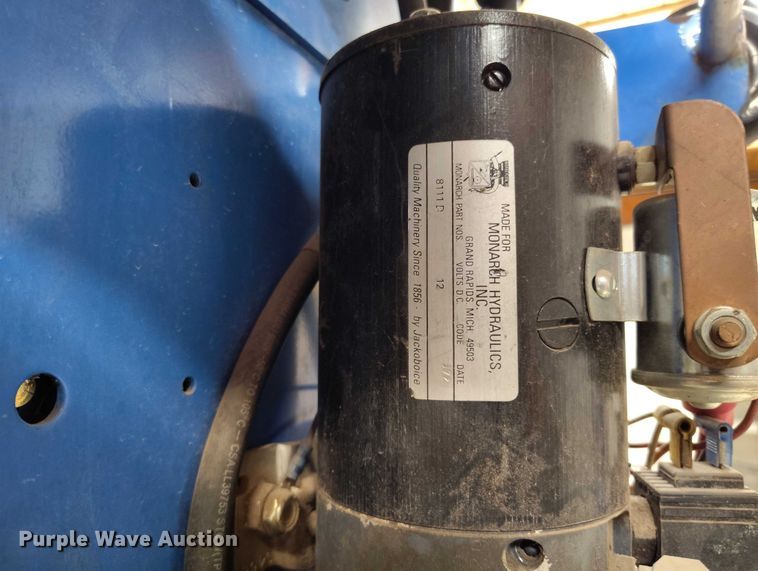 image for item DP4994 1997 Genie AWP-30S vertical lift