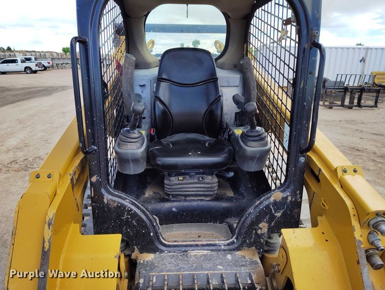 image for item DP5005 2018 Caterpillar 259D tracked skid steer loader