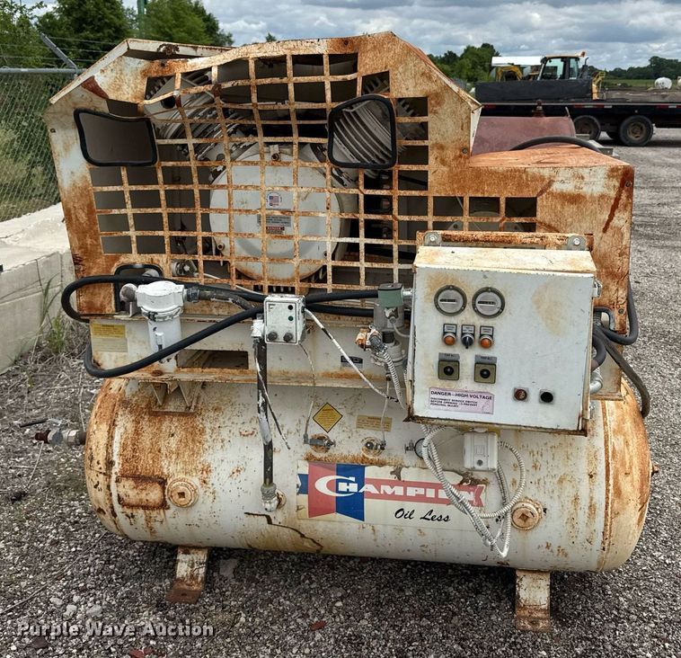 image for item DR2799 Champion air compressor