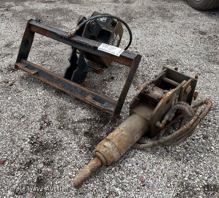 image for item DR2800 Lowe skid steer auger bucket