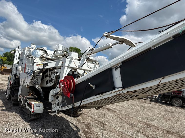 image for item DR2803 2011 Roadtec RX-400E milling machine