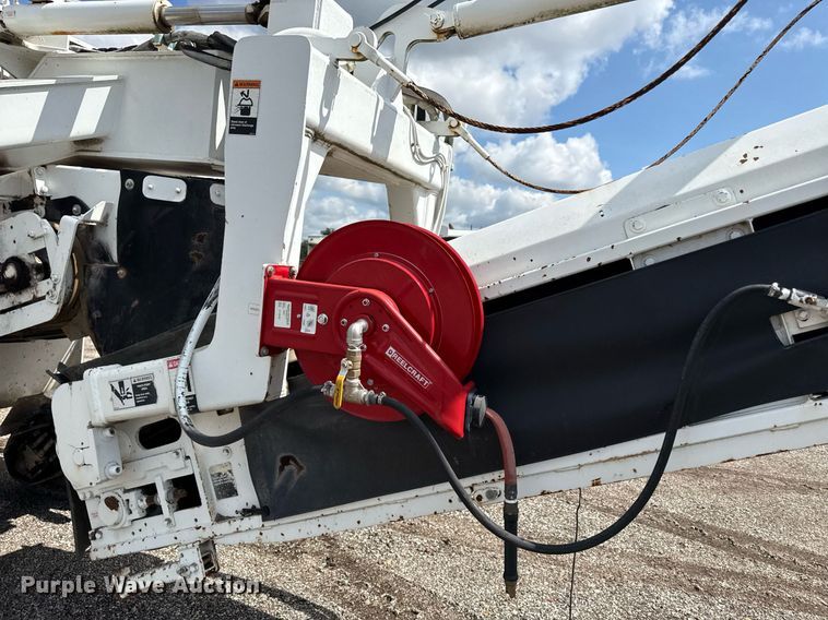 image for item DR2803 2011 Roadtec RX-400E milling machine