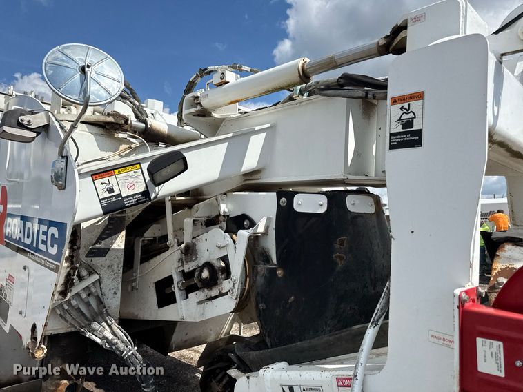 image for item DR2803 2011 Roadtec RX-400E milling machine