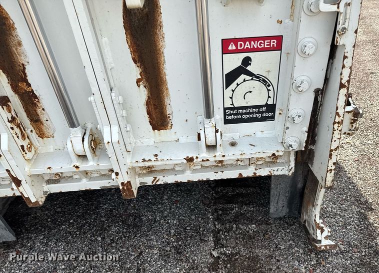 image for item DR2803 2011 Roadtec RX-400E milling machine