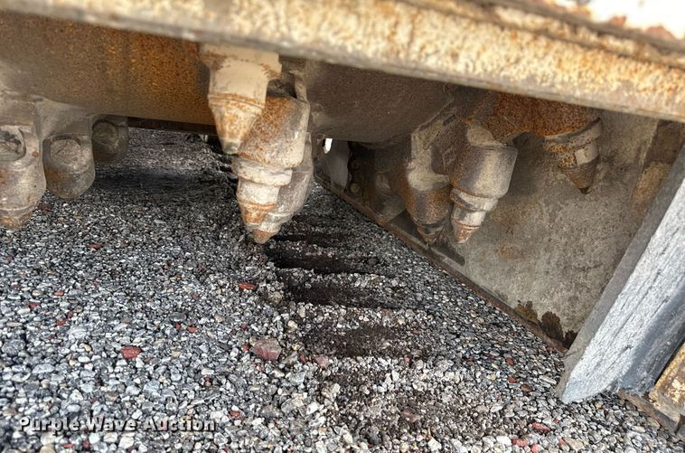 image for item DR2803 2011 Roadtec RX-400E milling machine