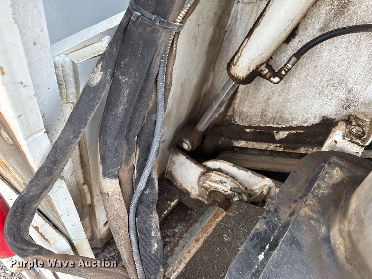 image for item DR2803 2011 Roadtec RX-400E milling machine