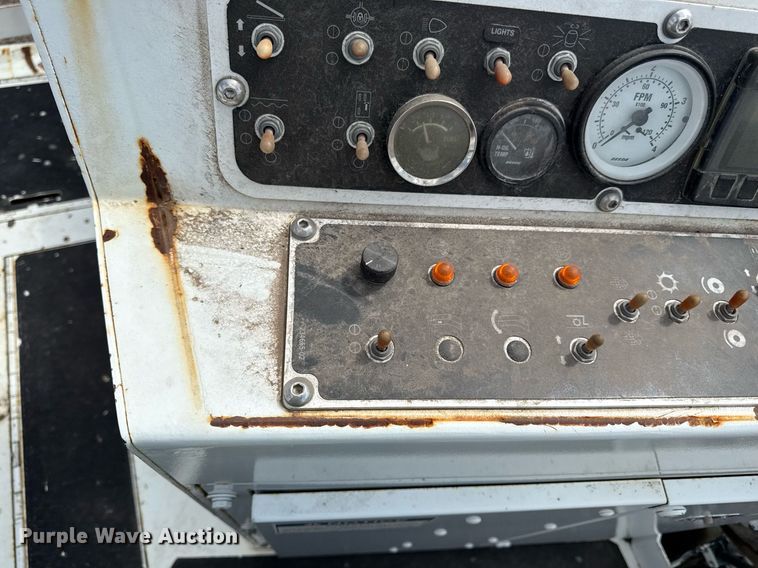 image for item DR2803 2011 Roadtec RX-400E milling machine