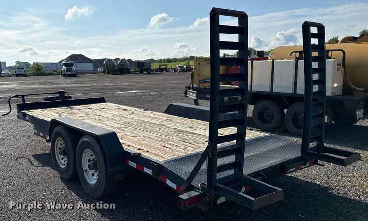 image for item DR2817 2003 Eagle equipment trailer