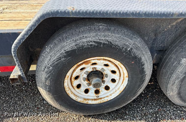 image for item DR2817 2003 Eagle equipment trailer