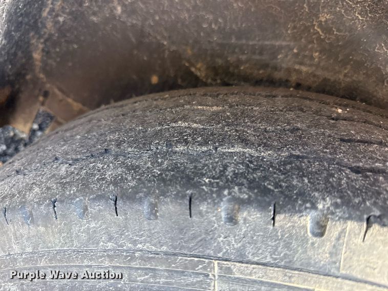 image for item DR2817 2003 Eagle equipment trailer