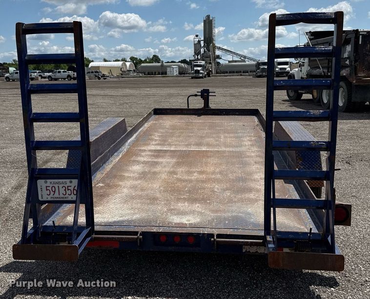 image for item DR2822 2014 Roadhog equipment trailer