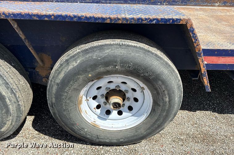 image for item DR2822 2014 Roadhog equipment trailer