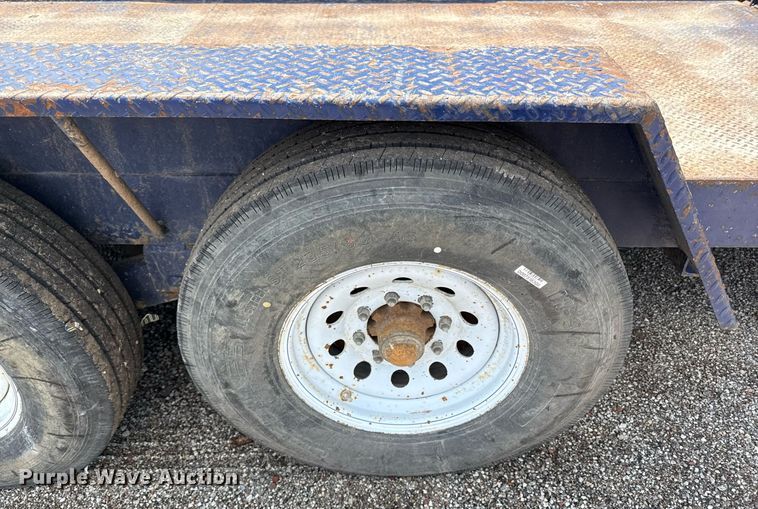 image for item DR2822 2014 Roadhog equipment trailer