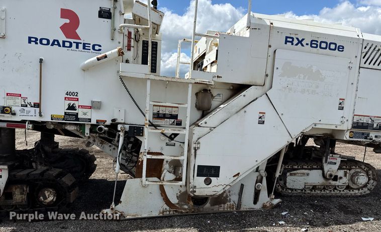 image for item DR2823 2012 Roadtec RX600E milling machine