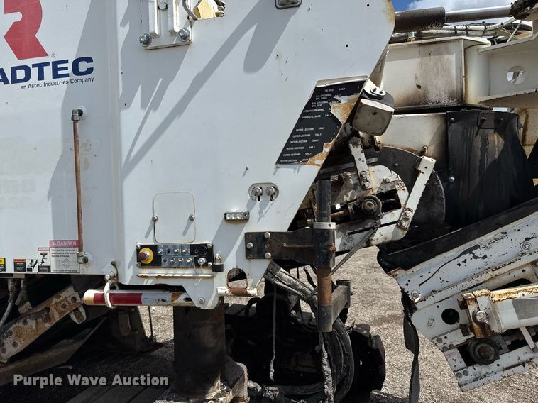 image for item DR2823 2012 Roadtec RX600E milling machine