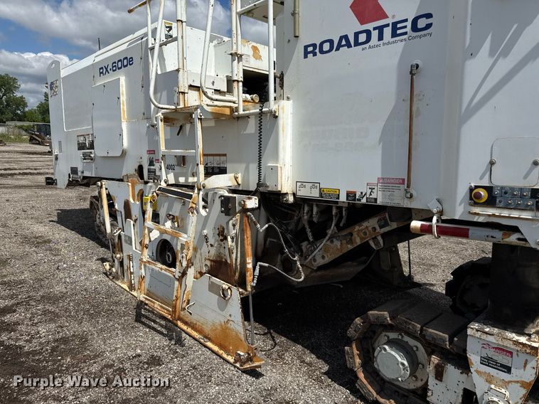 image for item DR2823 2012 Roadtec RX600E milling machine