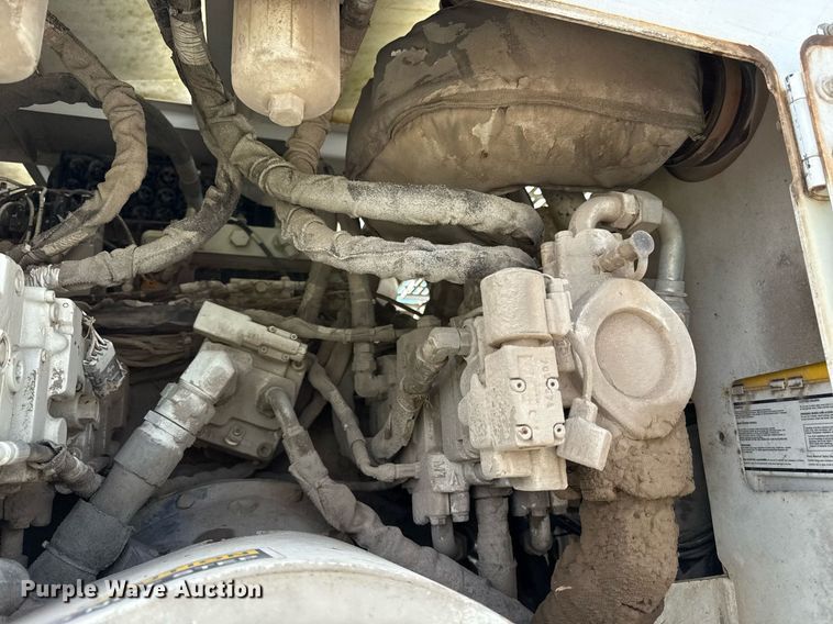 image for item DR2823 2012 Roadtec RX600E milling machine