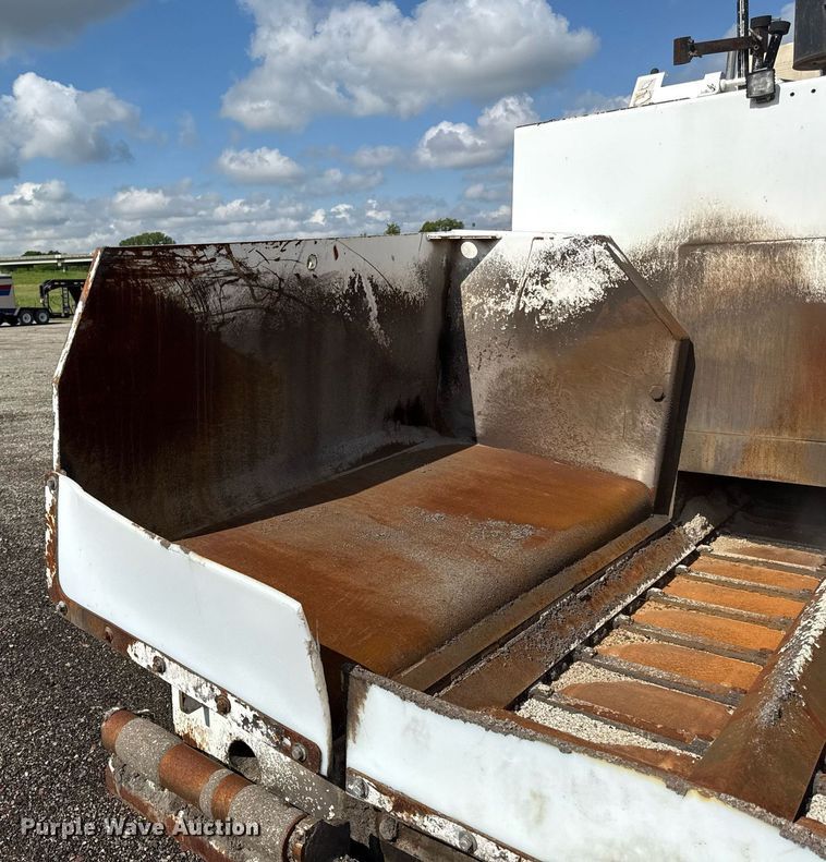 image for item DR2824 2013 Roadtec RP-175 paver