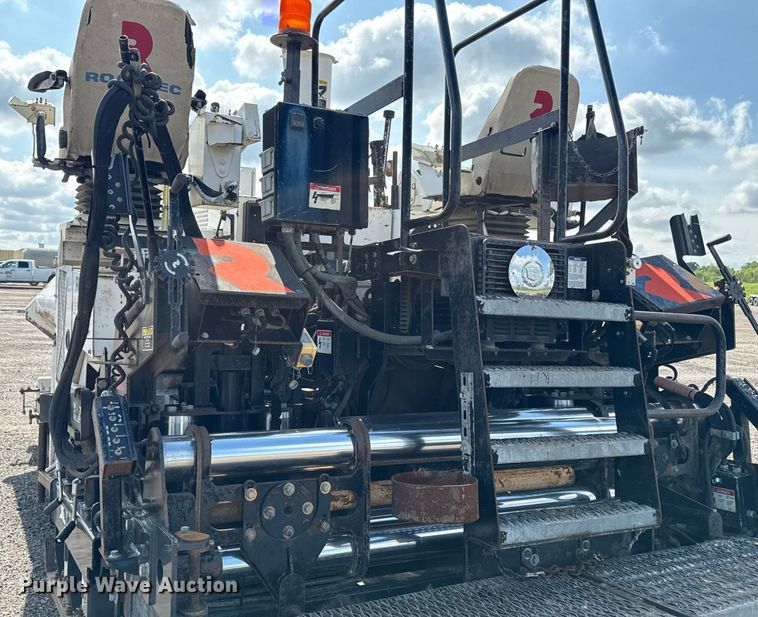 image for item DR2824 2013 Roadtec RP-175 paver