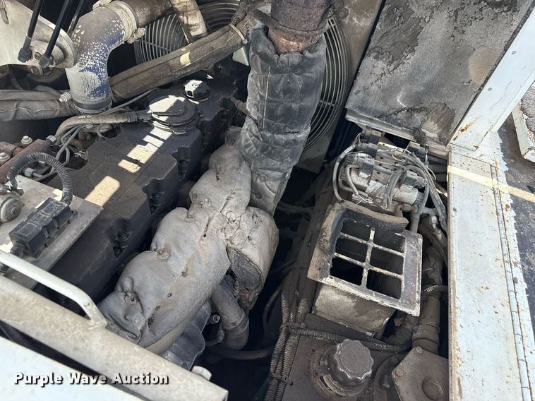 image for item DR2824 2013 Roadtec RP-175 paver