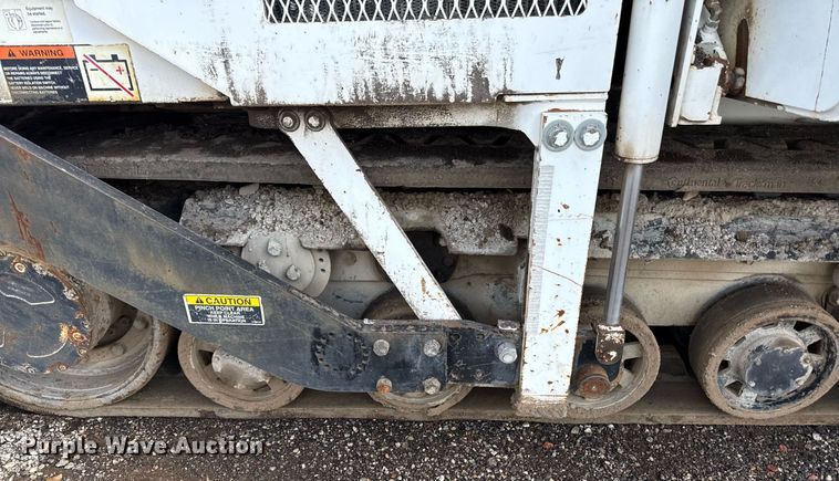 image for item DR2824 2013 Roadtec RP-175 paver