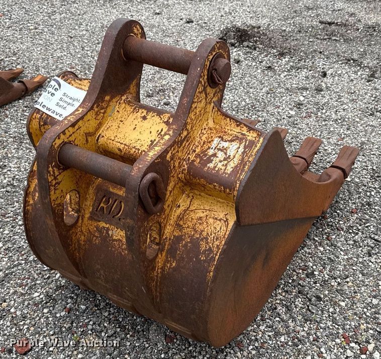 image for item DR2825 (3) Case buckets