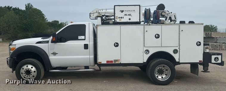 image for item DS3693 2015 Ford F550 utility / service truck