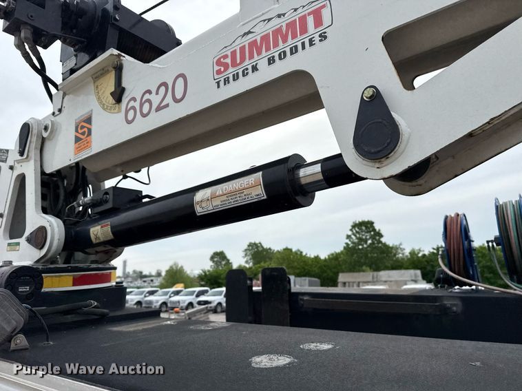 image for item DS3693 2015 Ford F550 utility / service truck