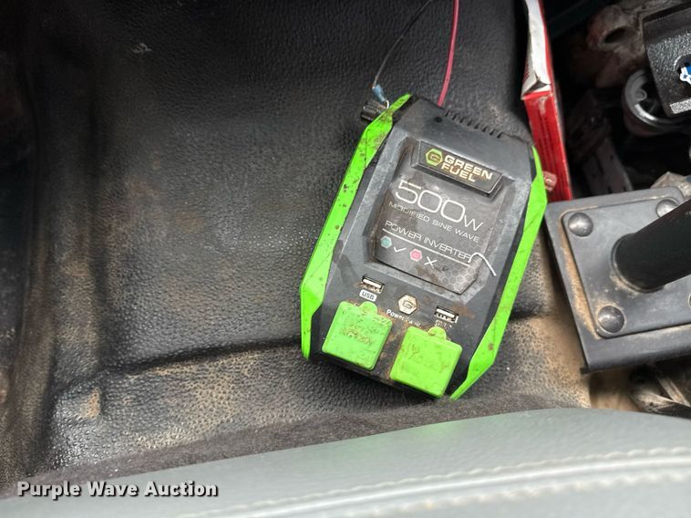 image for item DS3693 2015 Ford F550 utility / service truck