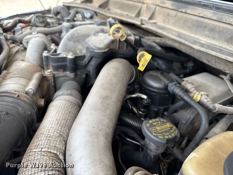 image for item DS3693 2015 Ford F550 utility / service truck