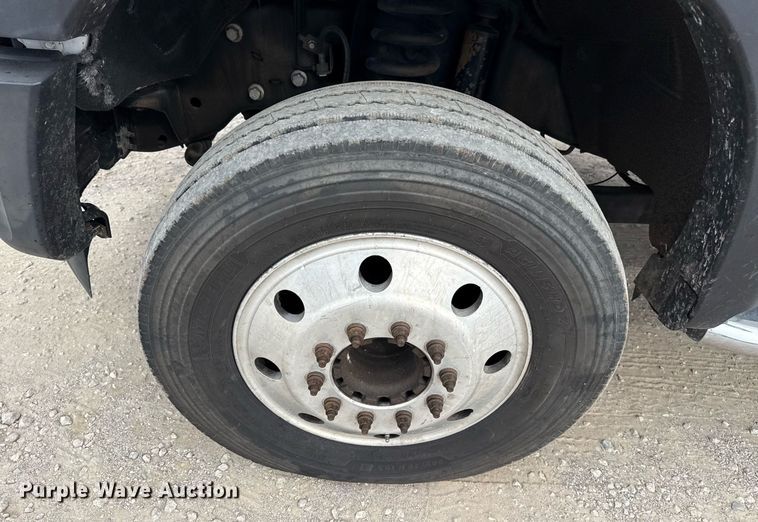 image for item DS3693 2015 Ford F550 utility / service truck