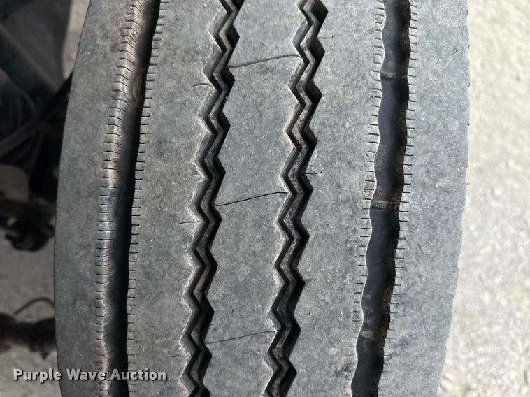 image for item DS3693 2015 Ford F550 utility / service truck