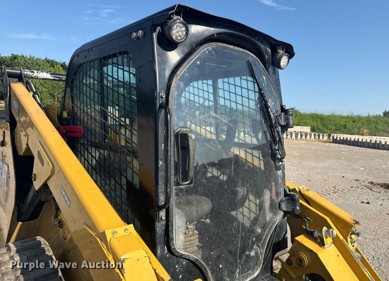 image for item DS3747 2020 Caterpillar 289D3 tracked skid steer loader