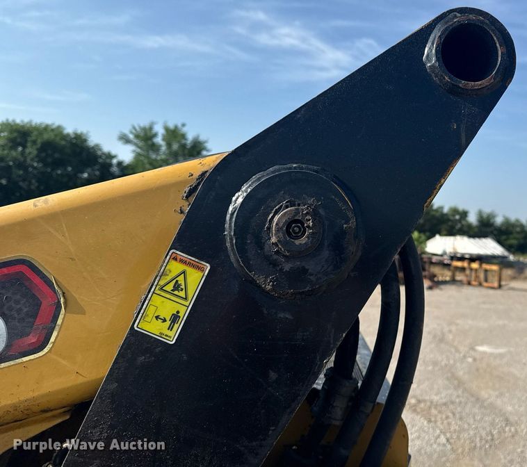 image for item DS3747 2020 Caterpillar 289D3 tracked skid steer loader