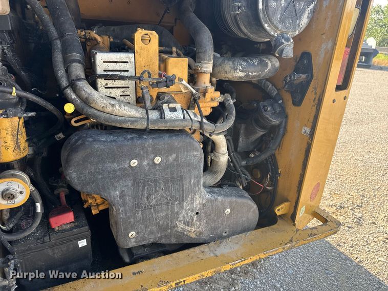 image for item DS3747 2020 Caterpillar 289D3 tracked skid steer loader