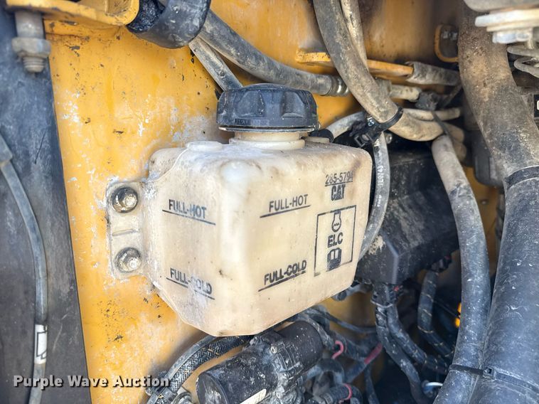 image for item DS3747 2020 Caterpillar 289D3 tracked skid steer loader