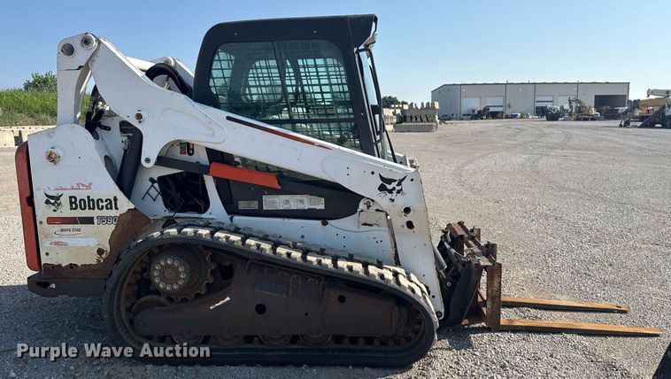 image for item DS3749 2014 Bobcat T590 tracked skid steer loader
