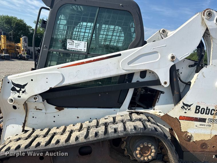 image for item DS3749 2014 Bobcat T590 tracked skid steer loader