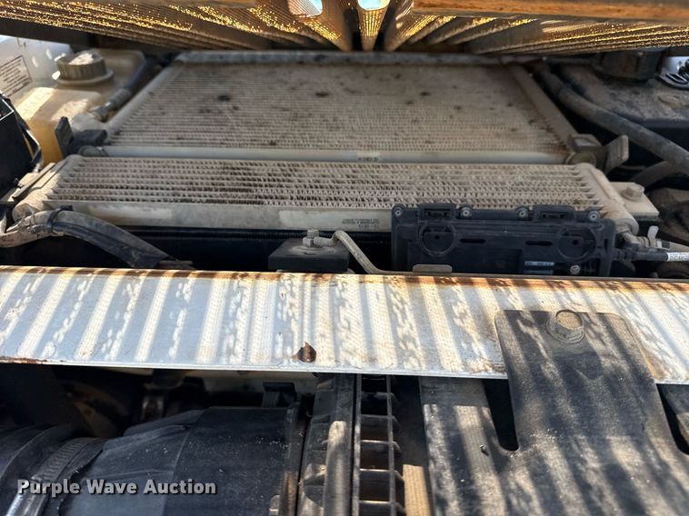 image for item DS3749 2014 Bobcat T590 tracked skid steer loader