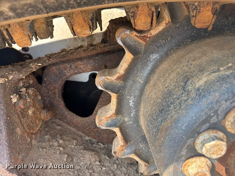 image for item DS3749 2014 Bobcat T590 tracked skid steer loader