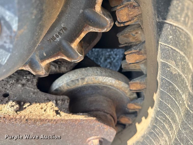 image for item DS3749 2014 Bobcat T590 tracked skid steer loader