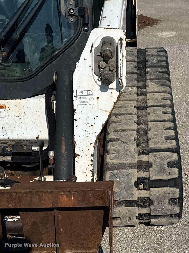 image for item DS3749 2014 Bobcat T590 tracked skid steer loader
