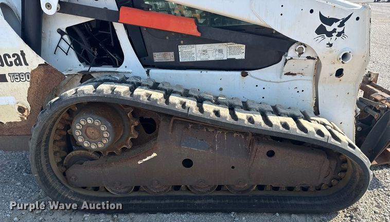 image for item DS3749 2014 Bobcat T590 tracked skid steer loader
