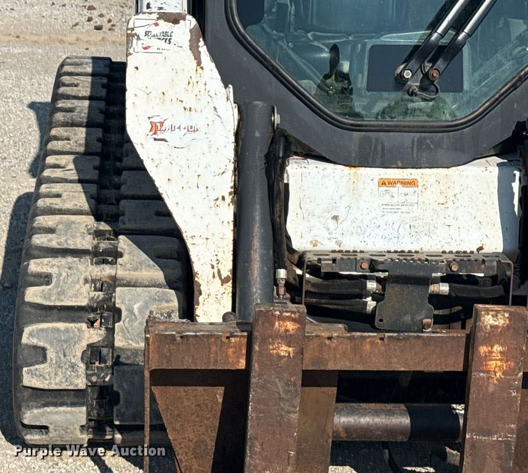 image for item DS3749 2014 Bobcat T590 tracked skid steer loader