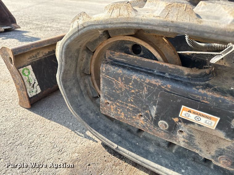 image for item DS4336 2001 Caterpillar 301.5 mini excavator